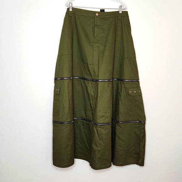 Hot Topic Social Collision Green Zip-Off Maxi Skirt Plus Size - Picture 2 of 16